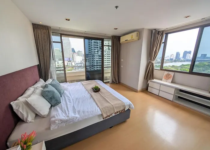 Apartment High Floor Great View 2br 2ba 3 Mins To Nana Bts