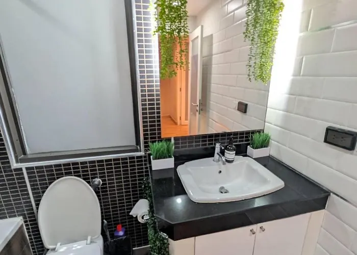 Apartment High Floor Great View 2br 2ba 3 Mins To Nana Bts *