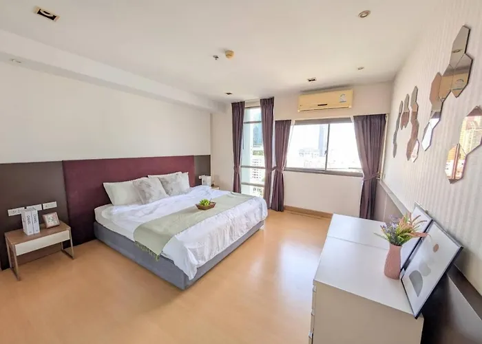 Apartment High Floor Great View 2br 2ba 3 Mins To Nana Bts Bangkok