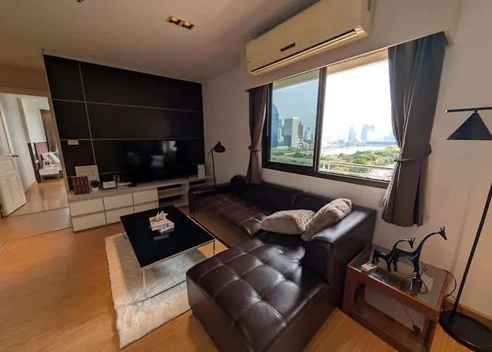 High Floor Great View 2br 2ba 3 Mins To Nana Bts Bangkok